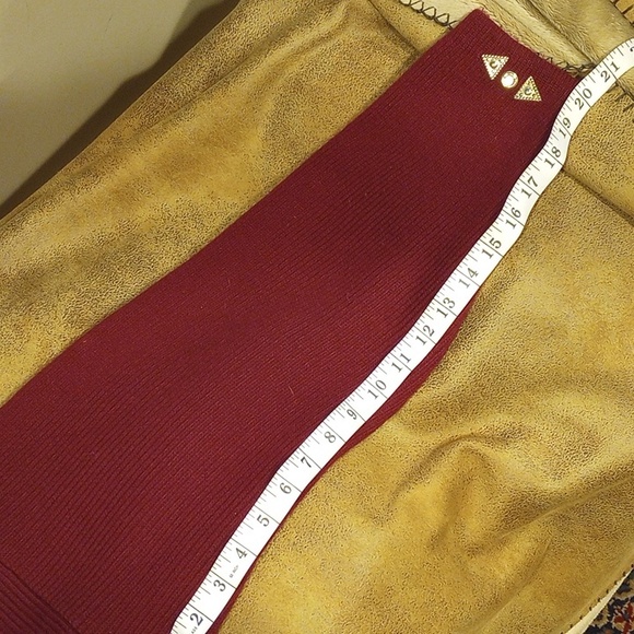 LDS OS 80's Look Beaded/Jeweled Burgundy Sweater Dress - Picture 13 of 15